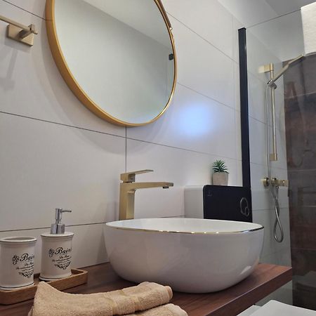 Apartman Laura Jurandvor Buitenkant foto