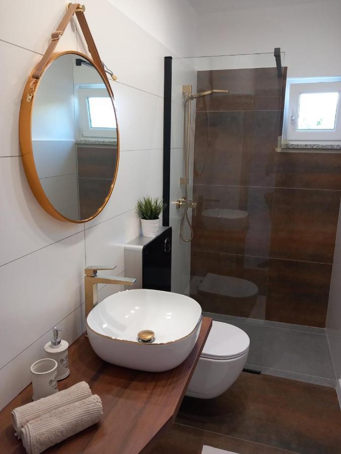 Apartman Laura Jurandvor Buitenkant foto