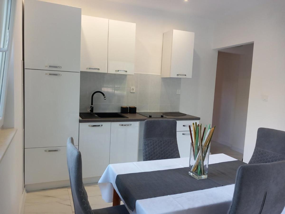 Apartman Laura Jurandvor Buitenkant foto