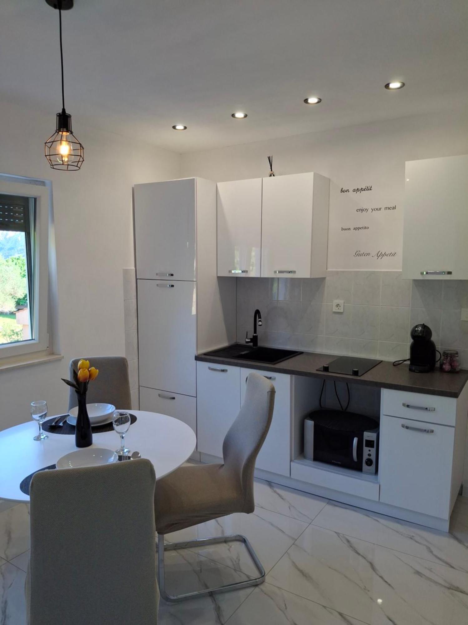 Apartman Laura Jurandvor Buitenkant foto